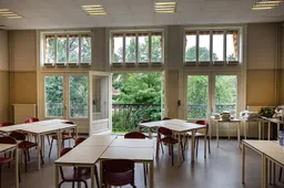 Onrust op scholen in Amsterdam na dreigende teksten op social media: "Morgen schietpartijen in West, iedereen gaat dood!"