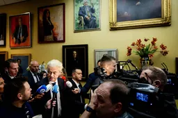 PVV-leider Wilders keihard: ‘Asiel Noodwet blijft ongewijzigd, anders nieuwe verkiezingen’
