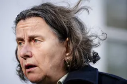 D66-rechters vernederen Faber: haatimams welkom in Nederland