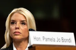 Keihard schandaal: Bondi woest om verborgen Epstein-bewijs van FBI