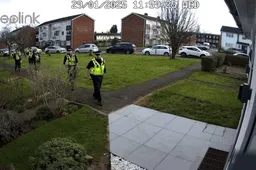 Schandalig: Britse ouders gearresteerd om schoolkritiek!