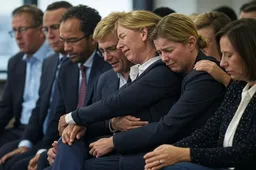 Weg met die huilambtenaren! Houten-burgemeester kapot om ‘boze blik’