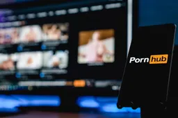 Ha-ha: Canada slaat terug – Porno weg uit VS!