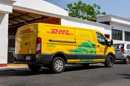 DHL vraagt om aanpassing van verkeersregels: Raad van State-beslissing kan grote impact hebben op bezorgsector