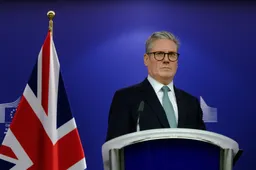 Knettergek: Britse premier Starmer wil Britse troepen jarenlang naar Oekraïne sturen – is hij op oorlog uit?