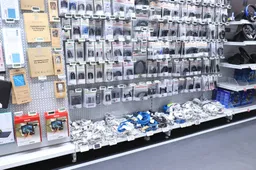 MediaMarkt lanceert Let’s Go Mobile: slimme uitbreiding of gevaarlijk machtsspel?