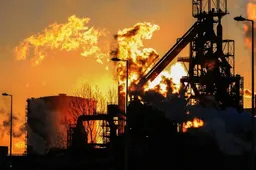 Groene waanzin sloopt Tata Steel: 1800 Nederlanders op straat