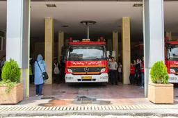 Explosie verwoest Iraanse haven Shahid Rajaee: chaos en giftige dampen