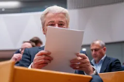 PVV spreekt van succes, maar cijfers tonen asielramp