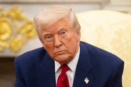 Trump bereikt hoogste populariteit sinds zijn aantreden: kiezers doorzien mediahetze en steunen harde koers