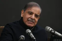 Pakistaanse premier houdt spoedoverleg na aanvallen