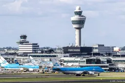 Kabinet wil een vijfde minder geluidsoverlast Schiphol in 2028