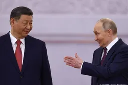 Xi prijst 'vriend' Poetin en hekelt internationaal 'pestgedrag'