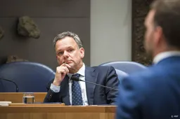 Nederland ziet niets in snelle verlichting sancties Syrië