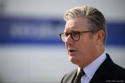 VK werkt volgens Starmer aan terugkeerhubs voor migranten