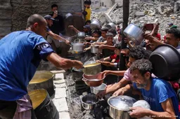 Israël meldt aankomst eerste noodhulp in Gaza in ruim 2 maanden