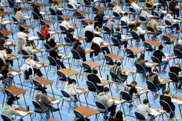 Onderwijsorganisaties voeren actie tegen schrappen kansenregeling