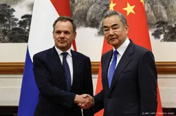 Veldkamp wil met China werken aan klimaatopgave en vrouwenrechten