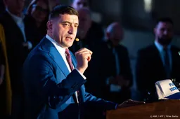 Hof Roemenië verwerpt verzoek tot schrappen verkiezingsuitslag