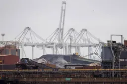 Zuid-Holland wil in 2027 besluit over uitbreiding haven in zee