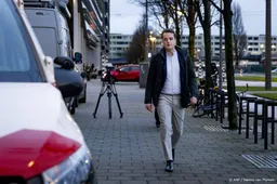 Meer onderzoek nodig naar geheime stukken in mondkapjeszaak