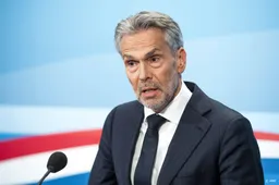 Schoof hamert bij WO II-herdenking Margraten op belang eenheid