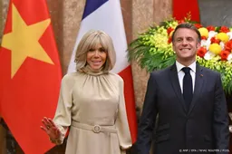 President Macron ontkent dat hij ruzie had met vrouw