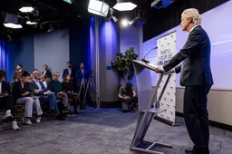 Wilders wil ontslag 'linksige' burgemeesters die geweld schuwen