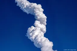 Ruimtevaartuig Starship verliest controle na lancering testvlucht