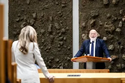 Timmermans haalt uit naar Yeşilgöz: VVD radicaliseert
