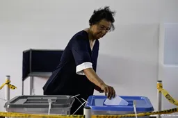 Surinaamse oud-president Venetiaan fel tegen samenwerking met NDP