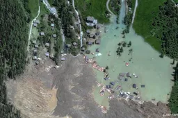 Meer Zwitserse dorpen bereiden zich voor op evacuatie om lawines