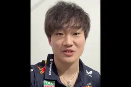 Yuki Tsunoda’s hilarische felicitatie: Verstappen is ‘big daddy’!
