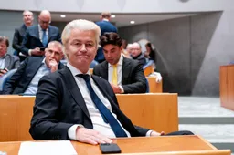 Politieke klap: Nederlanders willen massaal minder AZC’s en een asielstop