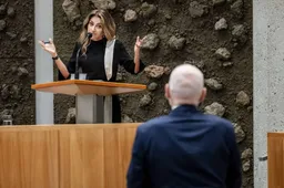 Oppositie wil duidelijkheid over samenwerking van VVD met PVV