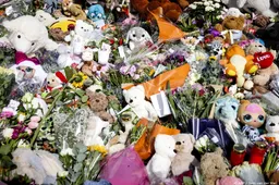 Taakstraf van 60 uur voor stelen knuffels gedenkplaats