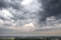 Onweersbuien in zuidwesten vanaf vrijdag einde van de avond