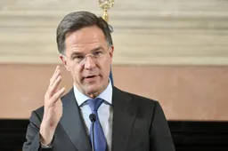 Rutte kijkt naar VS voor de-escalatie na aanval Israël op Iran