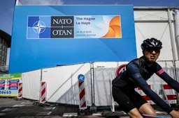 Spoedpaspoort later geleverd door NAVO-top, waarschuwen gemeenten