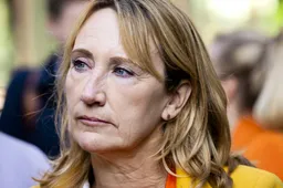 Jubileum Simone van der Vlugt met 25e boek in bestsellerlijst