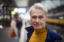 Tientallen schrijvers nemen afstand van KKR om 'genocide in Gaza'