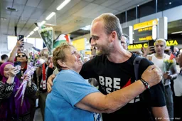 Kapitein activistenschip Madleen weer terug in Nederland 