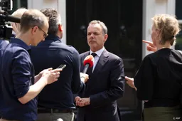 Veldkamp had 'indringend' gesprek met Spanje over NAVO-norm