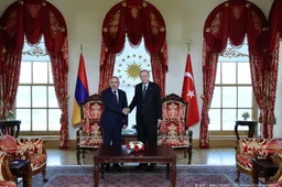 Armeense premier spreekt van 'historische' ontmoeting met Erdogan