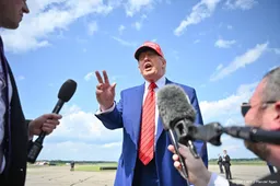 Trump weerspreekt inlichtingenbaas over bewijs kernwapen Iran