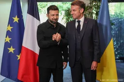 Zelensky wil van Macron gevechtsvliegtuigen kopen