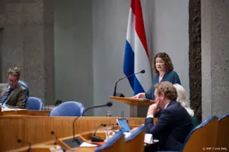 Oppositie valt over BBB-plan voor straf op hulp aan illegalen