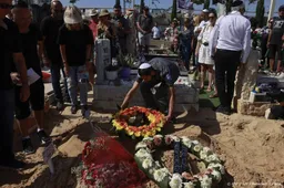 Duitse minister bezoekt plek Iraanse raketaanval in Israël