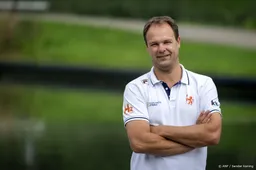 Amsterdamse onderscheiding voor olympisch roeicoach Meenhorst