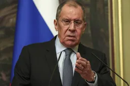 Buitenlandminister Rusland: hoger defensiebudget wordt einde NAVO